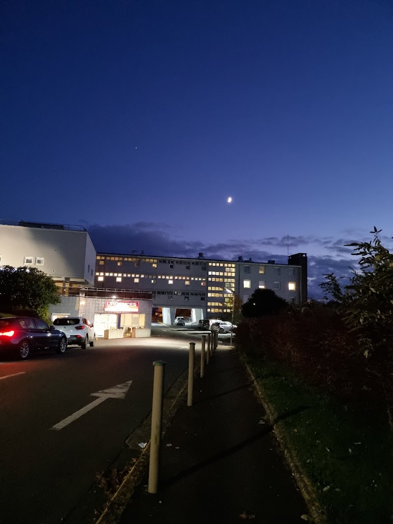 HOPITAL DE JOUR VIRE (14G04)