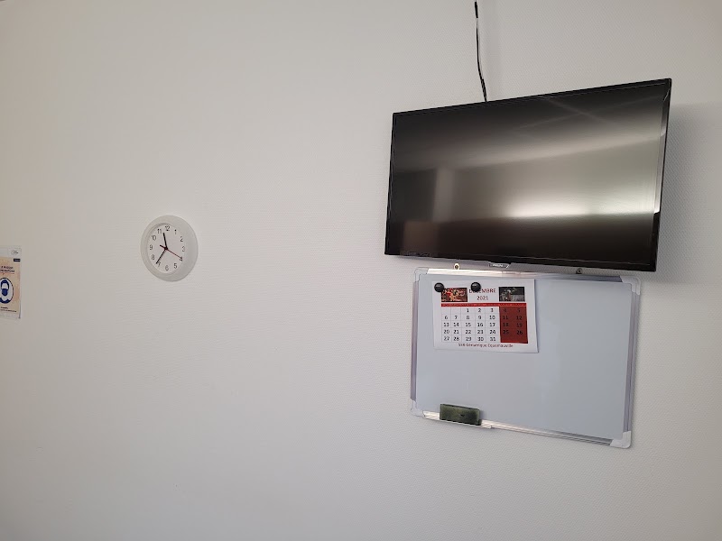 HOPITAL DE JOUR EQUEMAUVILLE (14G08)