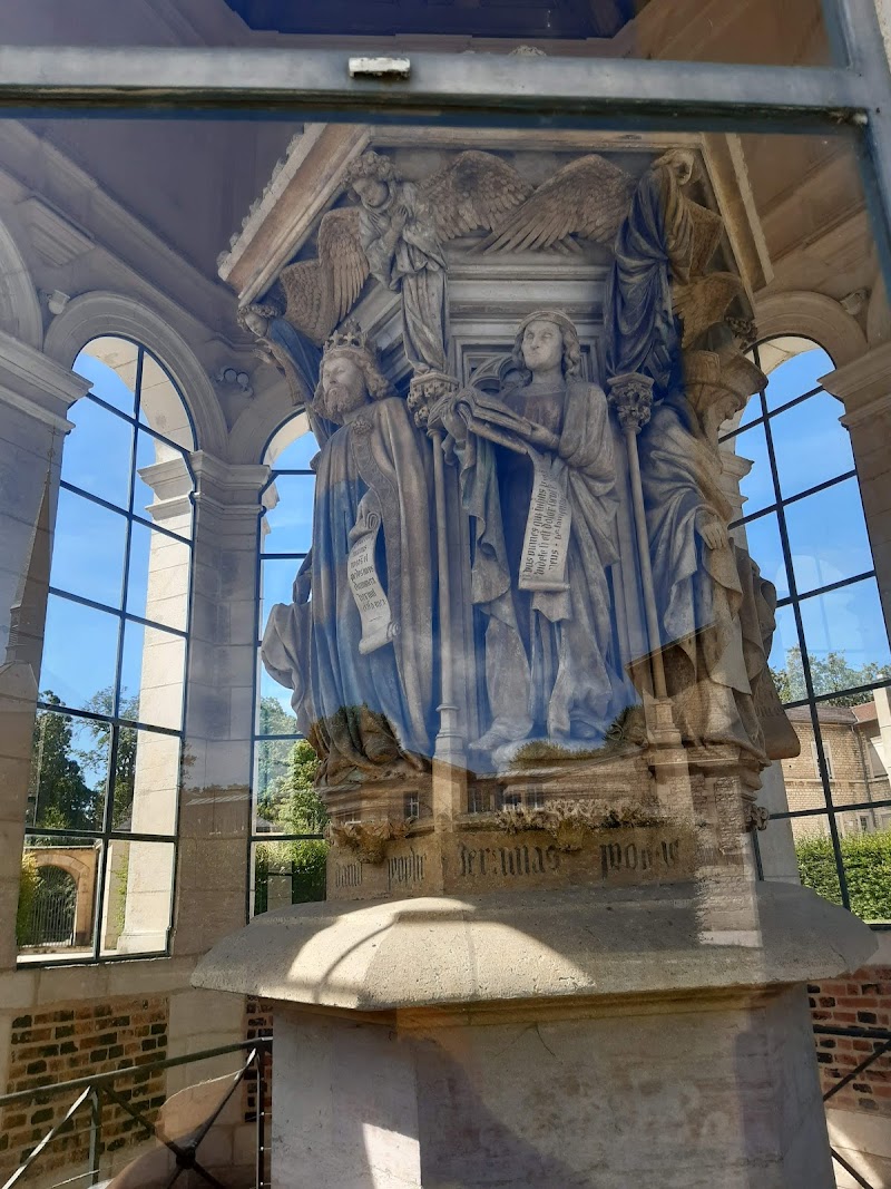 CH LA CHARTREUSE DIJON