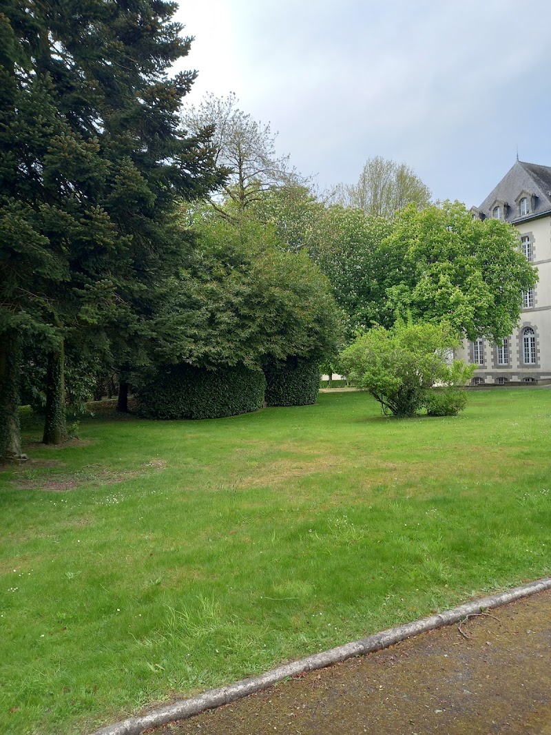 CENTRE HOSPITALIER DE PLOUGUERNEVEL