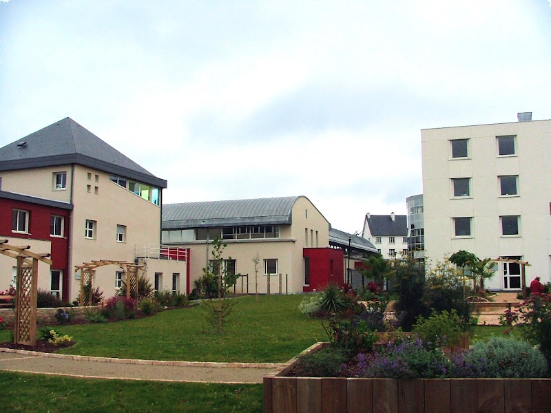 CENTRE SAINT BENOIT MENNI