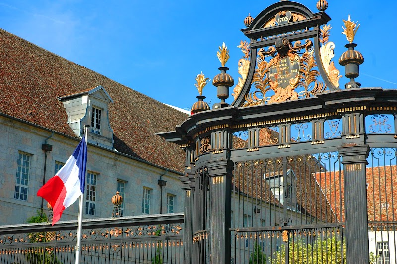 ESPACE ACCUEIL ADO ST JACQUES CHS