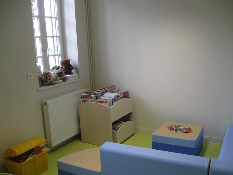 HOP JOUR ENFANTS BERNAY NH NAVARRE