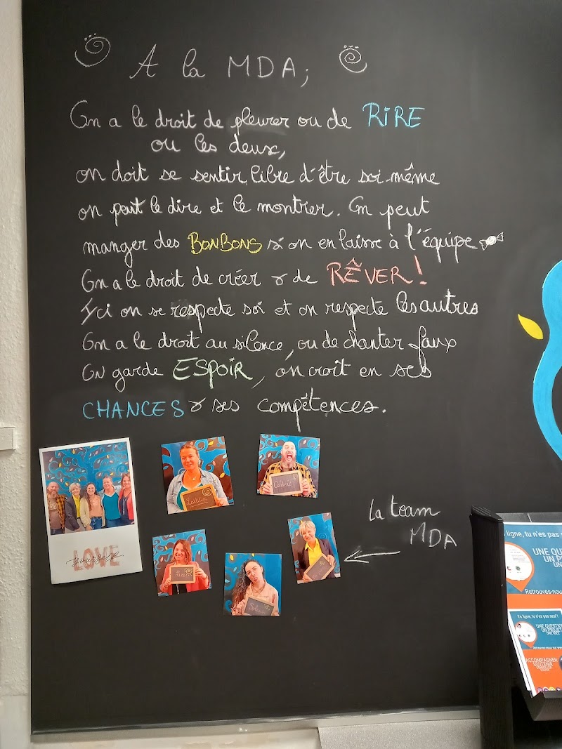 MAISON DES ADOLESCENTS DOLE — vue