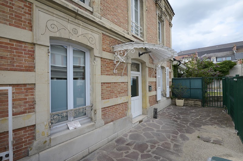 HOPITAL DE JOUR "WINNICOTT" EPSM MARNE