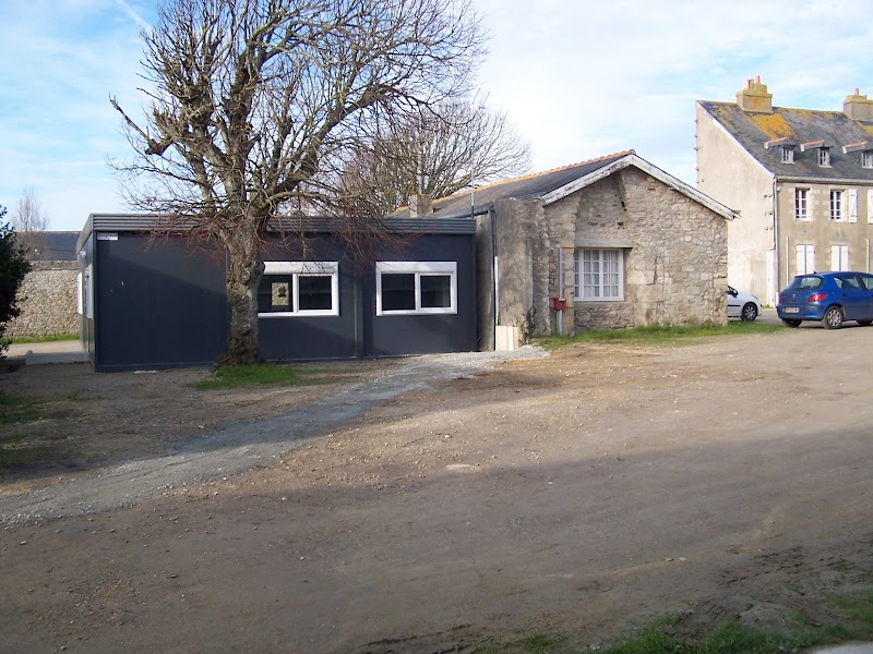 HOP DE JOUR CMP CATTP PORT LOUIS