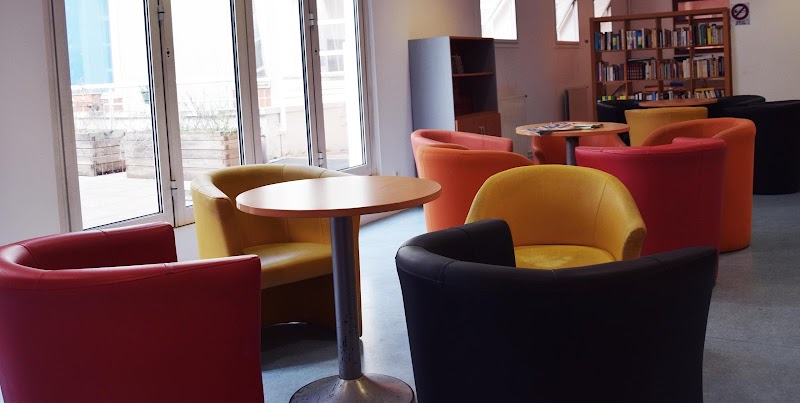 HDJ PSYCHOGERIATRIQUE FOUCAULT — vue